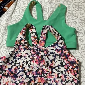 Like new!! Girls sports bras Old Navy